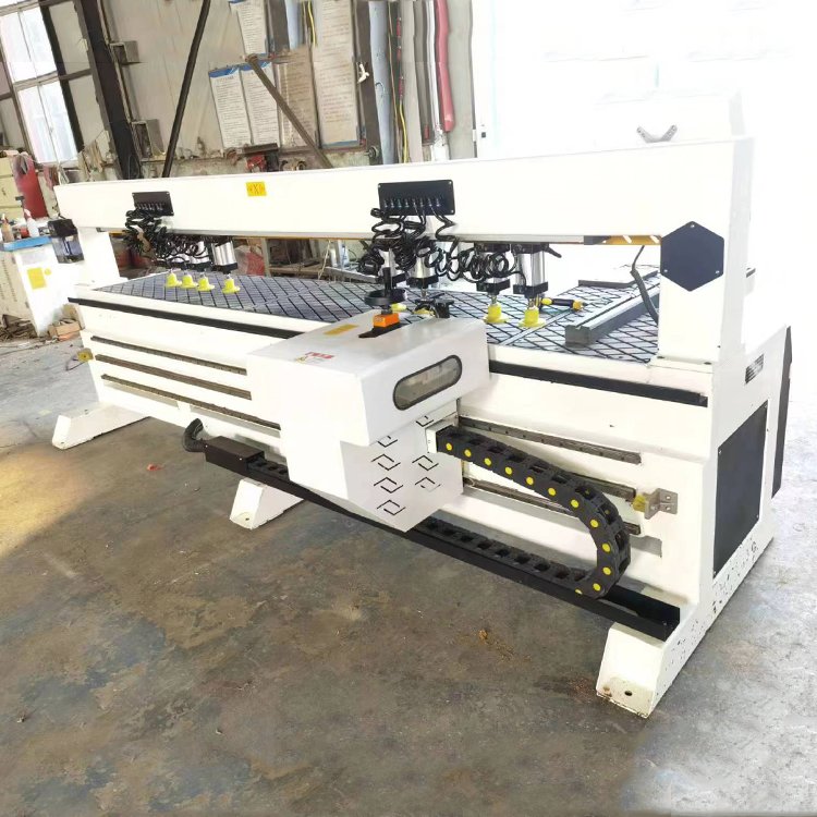 新旧 贝亚特 木工激光侧孔机 柜体设备生产线 一体化打孔机 - 爱企查